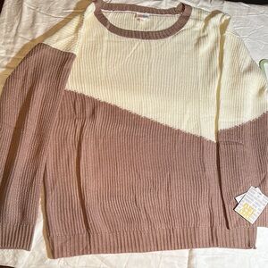 LuLaRoe Cream and Tan Crew Neck Sweater with Ribbed Texture